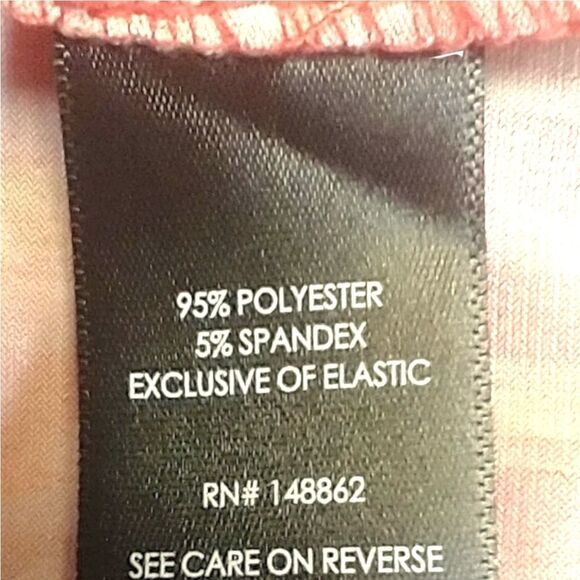 TORRID Women's Short Sleeve Coral Ikat Studio Knit Romper 3X - Picture 7 of 14